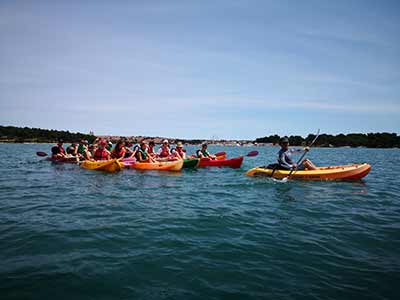 kayak